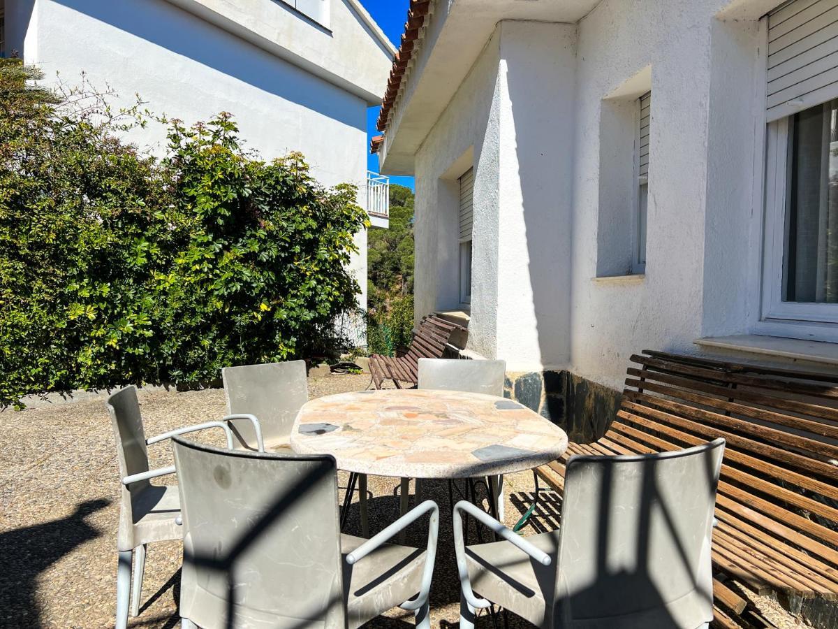 Vivalidays Casa Ricardo Villa Sant Cebrià de Vallalta Exterior foto